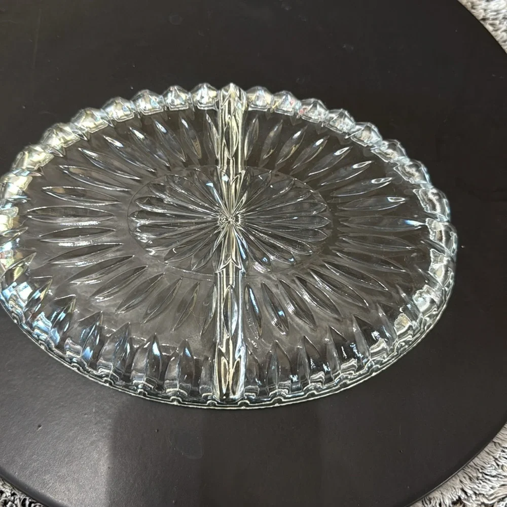 Vintage Clear Cut Glass Divided Serving Relish Dish Oval‎ Shaped Decorative